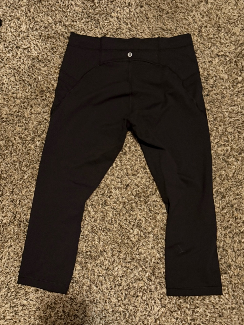 lululemon athletica Black Women's High-Rise Cropped Leggings